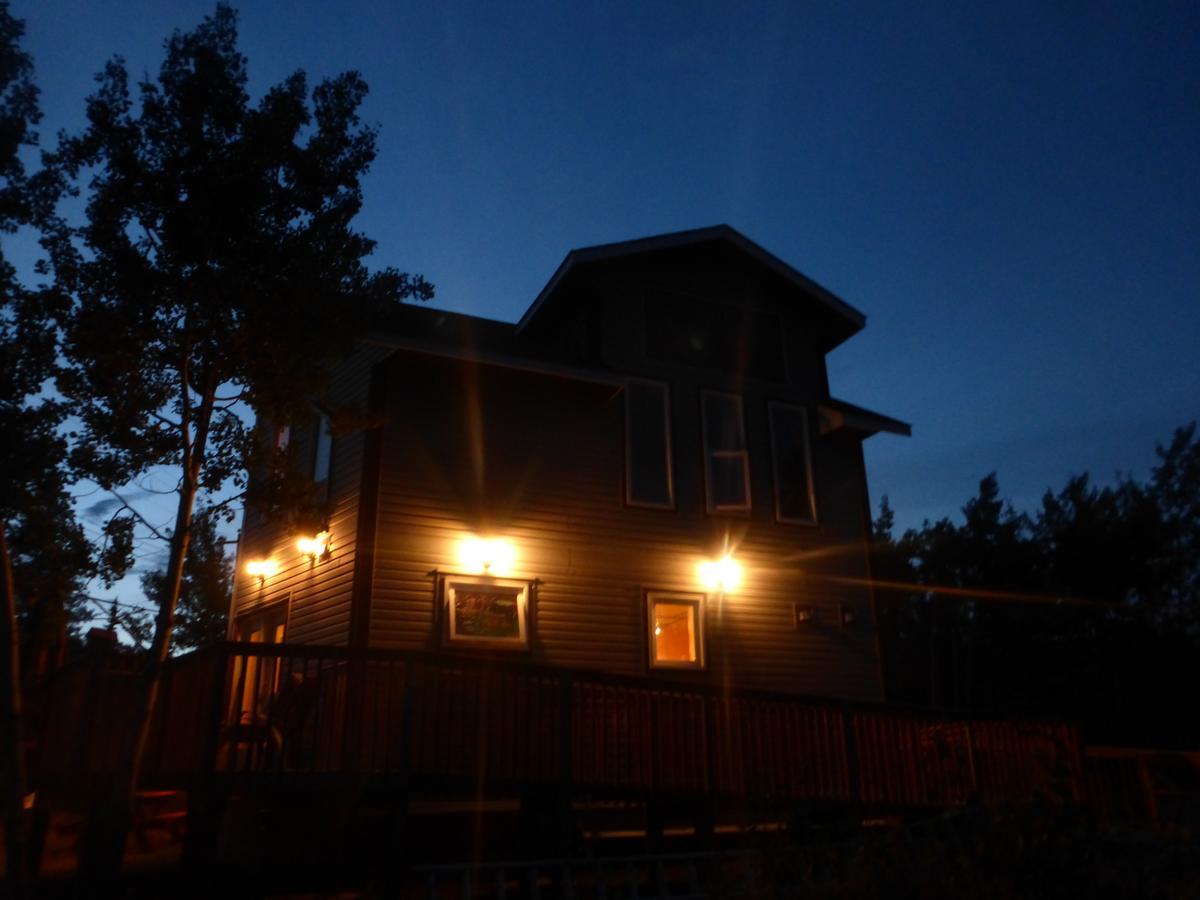 Wanderer'S Inn Backpackers Hostel Haines Junction Ngoại thất bức ảnh